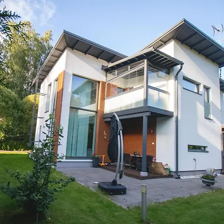 Beautiful House In Marjaniemi, Дом отдыха Хельсинки